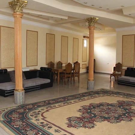 Aratta Hotel Argavand Zewnętrze zdjęcie