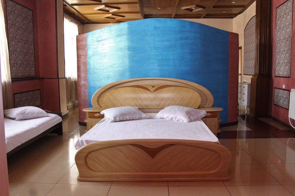 Aratta Hotel Argavand Zewnętrze zdjęcie