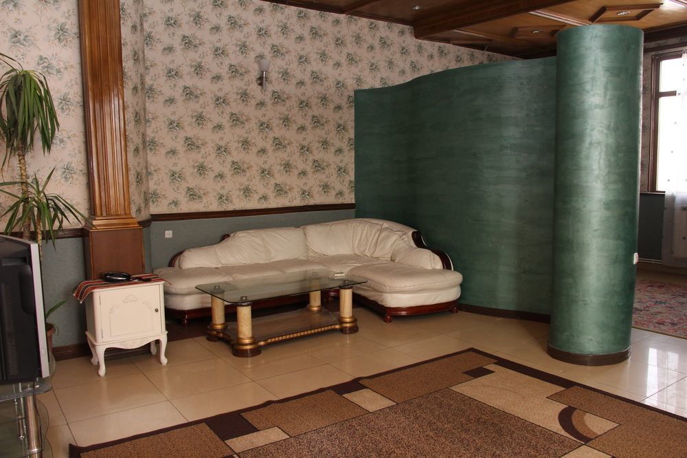 Aratta Hotel Argavand Zewnętrze zdjęcie