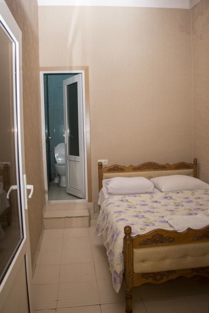 Aratta Hotel Argavand Zewnętrze zdjęcie