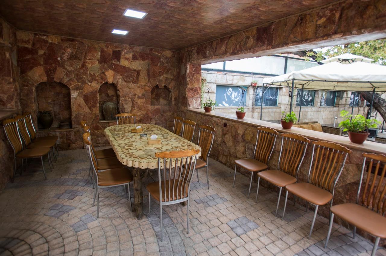 Aratta Hotel Argavand Zewnętrze zdjęcie