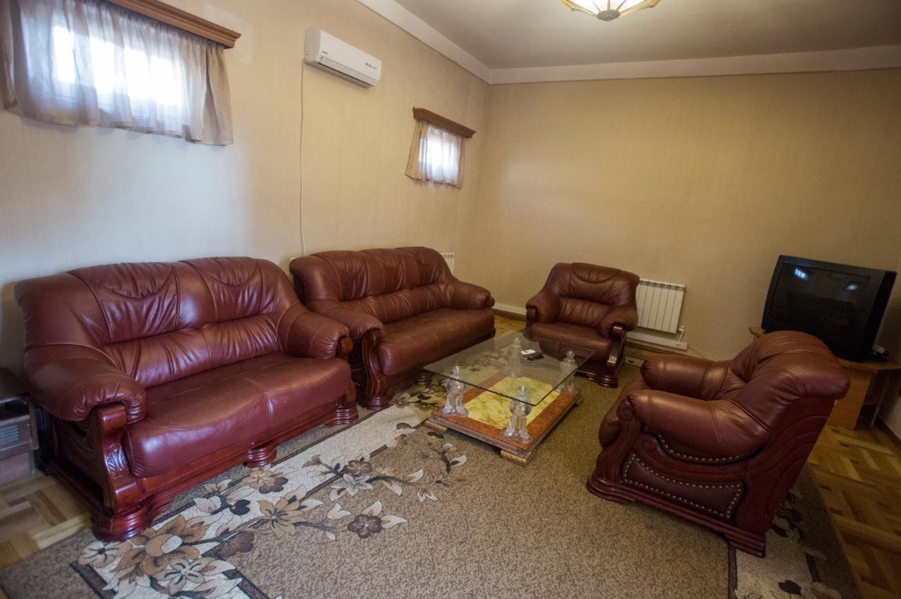Aratta Hotel Argavand Zewnętrze zdjęcie