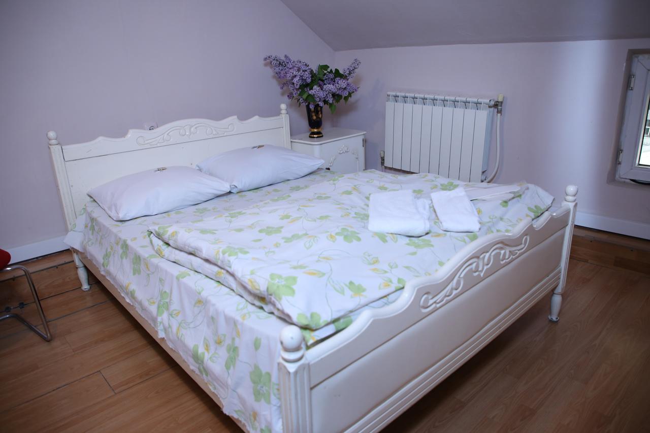 Aratta Hotel Argavand Zewnętrze zdjęcie