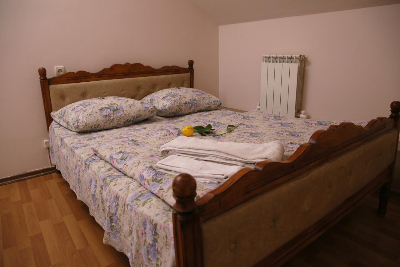 Aratta Hotel Argavand Zewnętrze zdjęcie