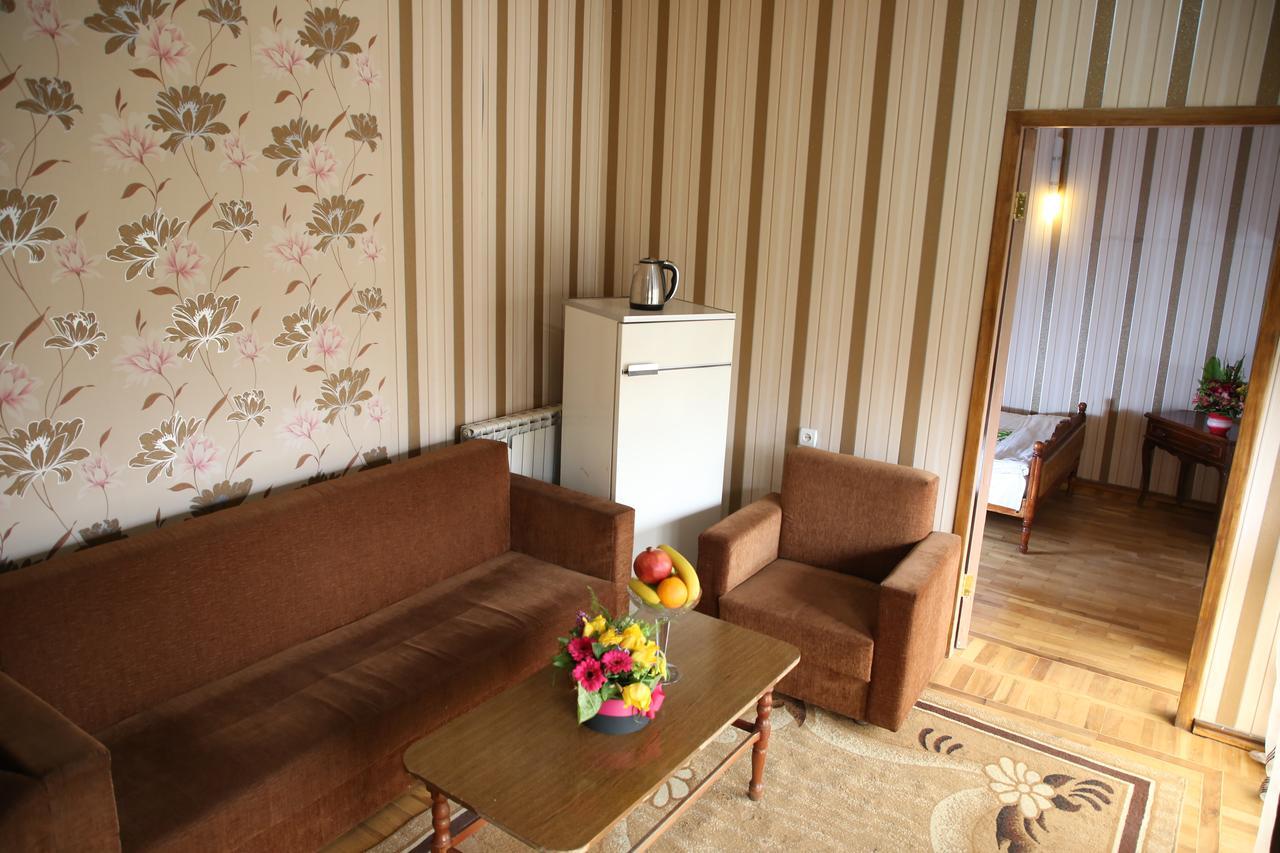 Aratta Hotel Argavand Zewnętrze zdjęcie